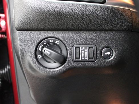 Used 2020 Dodge Challenger SXT image 16