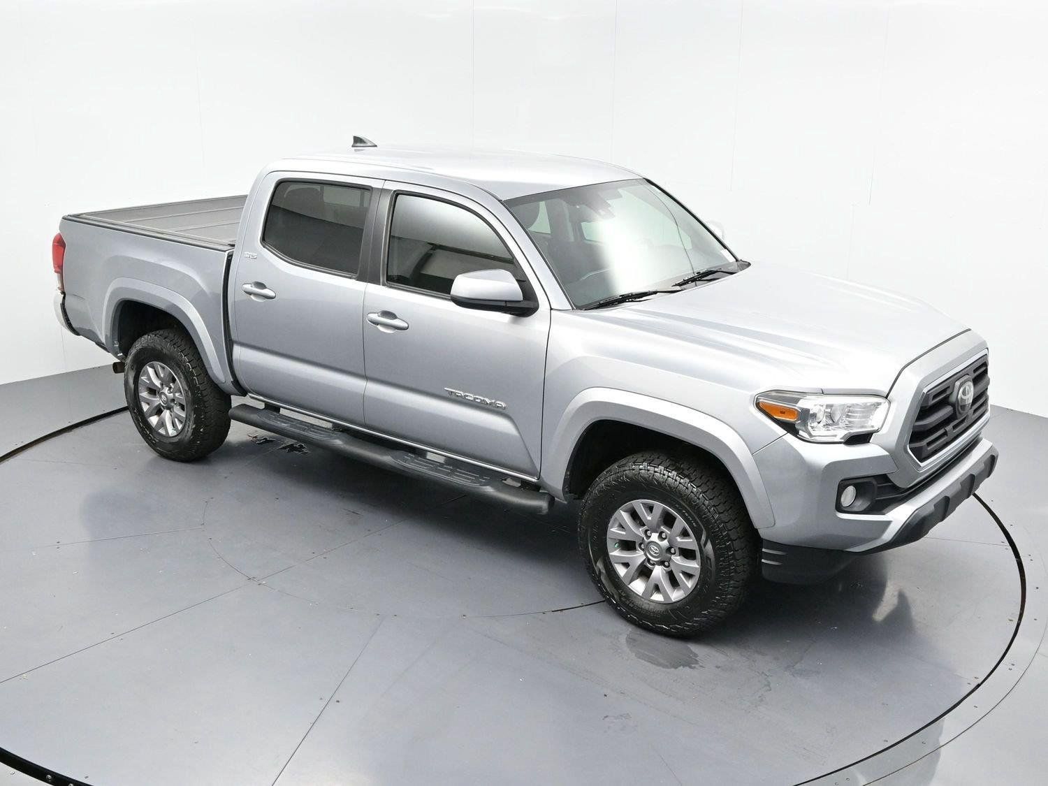 Used 2019 Toyota Tacoma SR5 AWD/4WD image 31