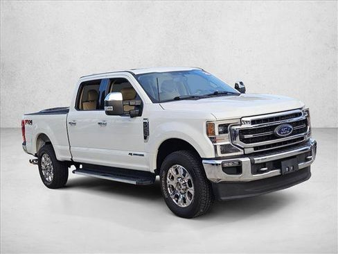 Used 2020 Ford F250 Lariat w/ Lariat Ultimate Package AWD/4WD image 3