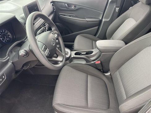 Used 2023 Hyundai Kona SEL image 18
