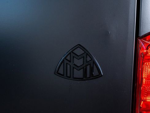 Used 2021 Mercedes-Benz Metris Passenger image 28