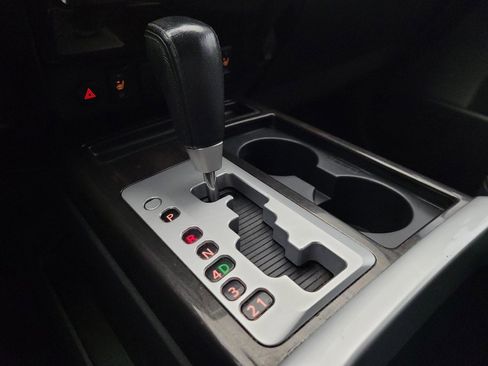 Used 2013 Nissan Titan SL w/ SL Max Utility Pkg RWD image 26