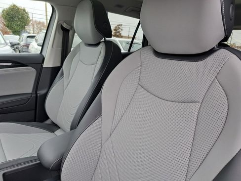 New 2026 Volkswagen Tiguan SE image 19