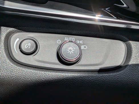 New 2026 Buick Envista Sport Touring w/ Convenience I Package FWD image 24