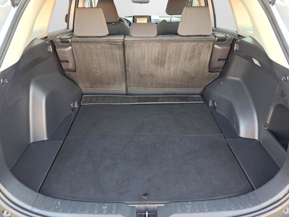 Used 2019 Toyota RAV4 XLE FWD image 27