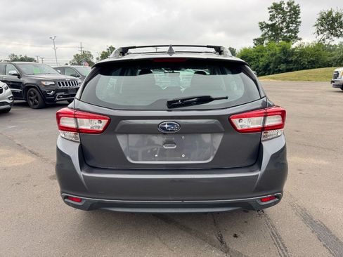 Used 2019 Subaru Impreza 2.0i Premium AWD/4WD image 4