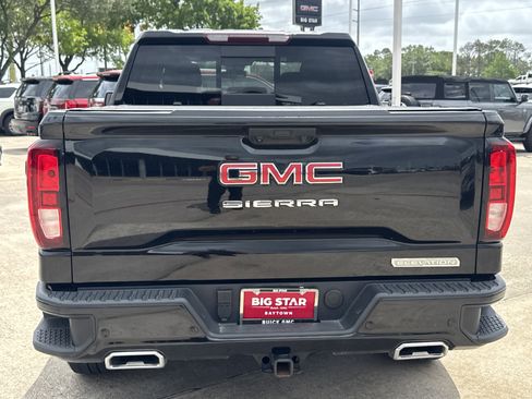 Used 2025 GMC Sierra 1500 Elevation w/ Elevation Premium Package image 11