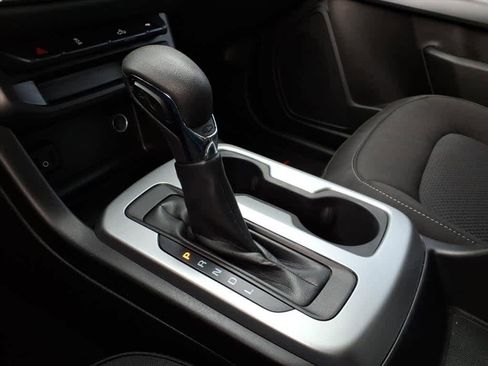 Used 2022 Chevrolet Colorado LT image 18