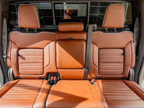 Used 2024 GMC Sierra 2500 Denali Ultimate image 35