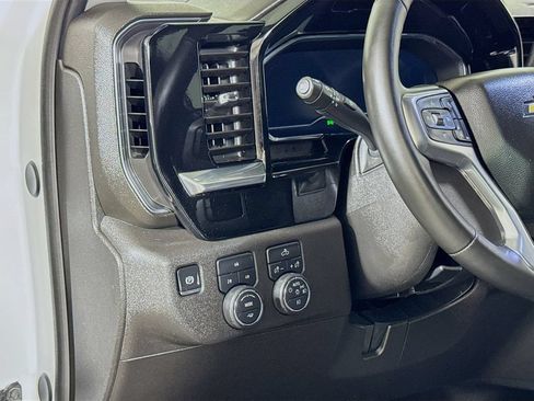 Certified 2025 Chevrolet Silverado 2500 LT w/ Convenience Package AWD/4WD image 8