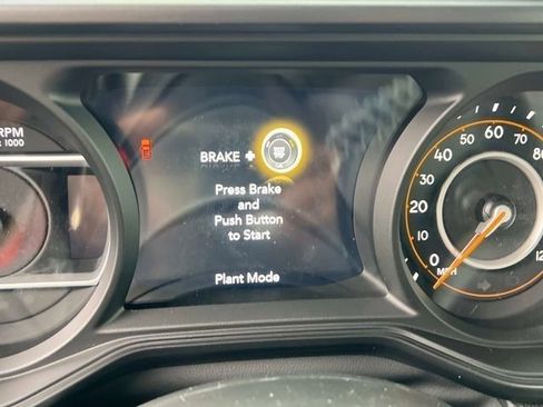 New 2026 Jeep Gladiator Willys image 32