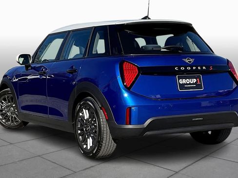 Certified 2025 MINI Cooper S image 11