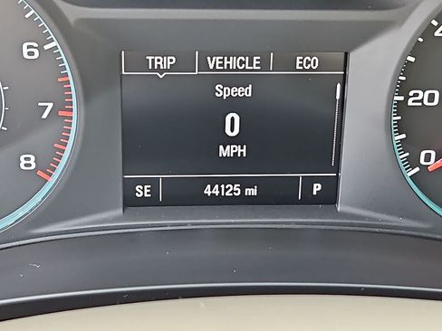 Used 2023 Chevrolet Malibu LT w/ Driver Confidence Package FWD image 18