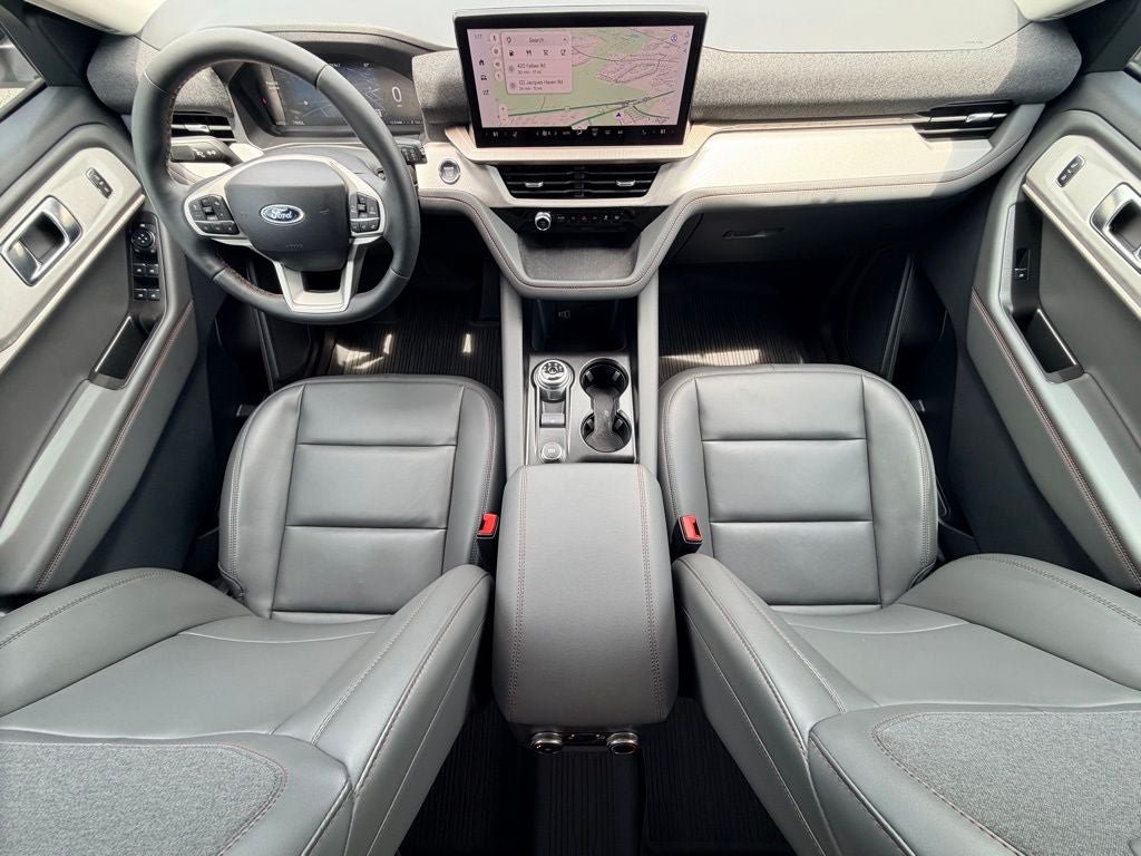 New 2026 Ford Explorer Active w/ Active Comfort Package RWD image 17