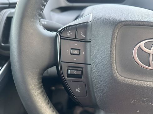 Used 2025 Toyota bZ4X AWD w/ Weather Package image 25