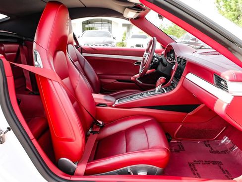 Used 2018 Porsche 911 Carrera RWD image 30