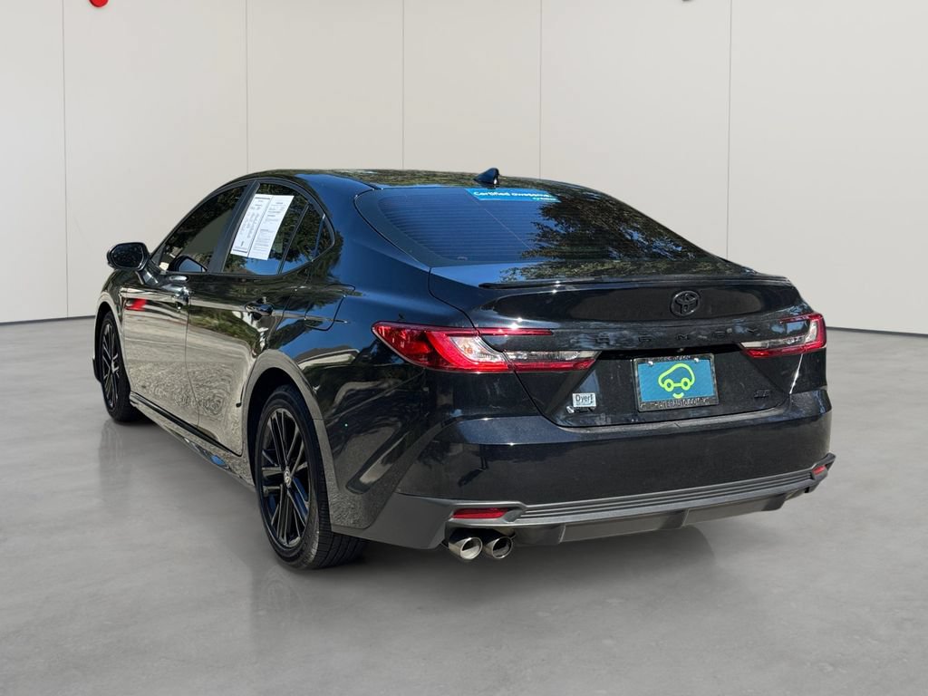 Used 2025 Toyota Camry SE w/ Convenience Package FWD image 3