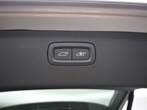 New 2026 Volvo XC90 T8 Plus w/ Protection Package Premier AWD/4WD image 34