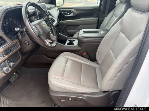 Used 2021 Chevrolet Tahoe LT w/ Luxury Package RWD image 12