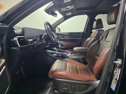 Used 2023 Kia Telluride SX Prestige AWD/4WD image 14