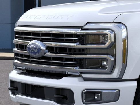New 2026 Ford F350 Platinum w/ Platinum Plus Package AWD/4WD image 17