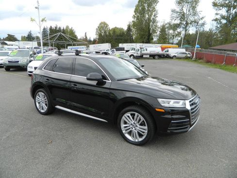 Used 2018 Audi Q5 2.0T Premium Plus image 2