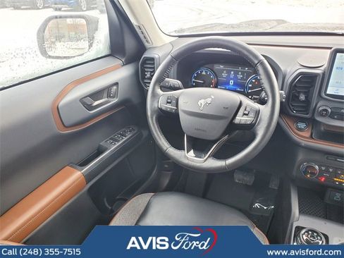 Used 2022 Ford Bronco Sport Outer Banks image 8