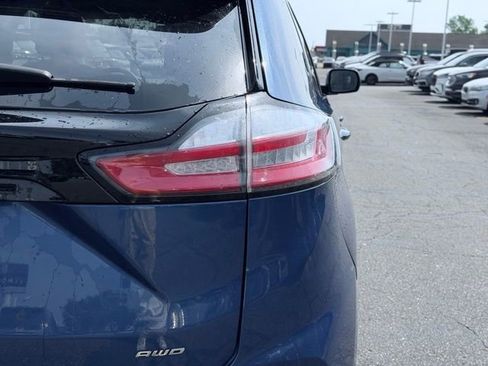 Used 2024 Ford Edge SEL AWD/4WD image 8