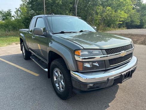 Used 2011 Chevrolet Colorado LT AWD/4WD image 3