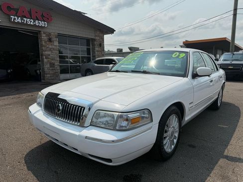 Used 2009 Mercury Grand Marquis LS RWD image 11