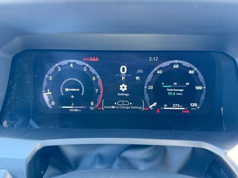 Used 2025 Toyota Tacoma TRD Off-Road AWD/4WD image 15