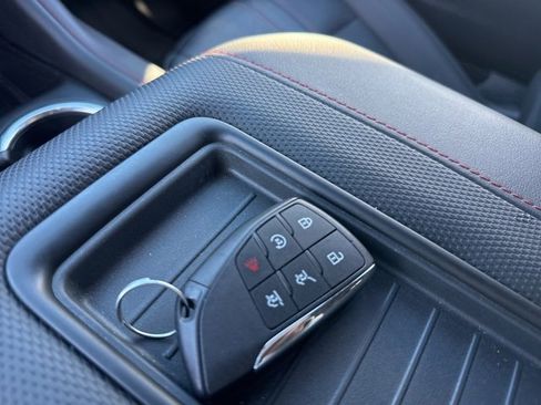 Used 2024 Chevrolet Suburban RST w/ Luxury Package image 18