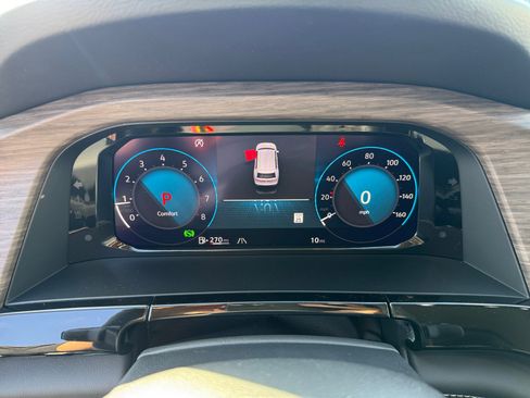 New 2026 Volkswagen Atlas SEL Premium R-Line image 11