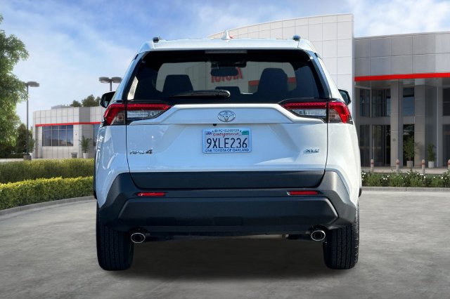 Used 2025 Toyota RAV4 XLE w/ Convenience Package FWD image 6