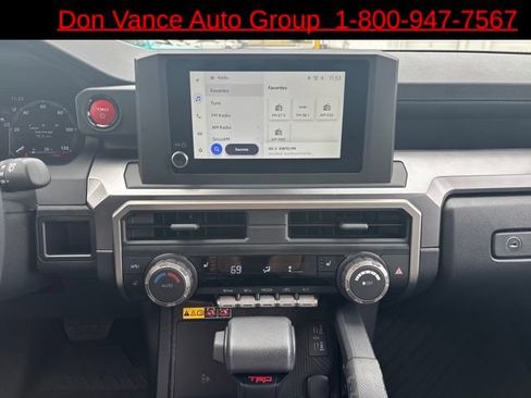 Used 2025 Toyota 4Runner TRD Off-Road AWD/4WD image 17