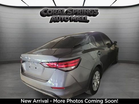 Certified 2023 Nissan Sentra S FWD image 4