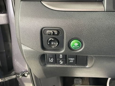 Used 2020 Honda Ridgeline Sport image 15