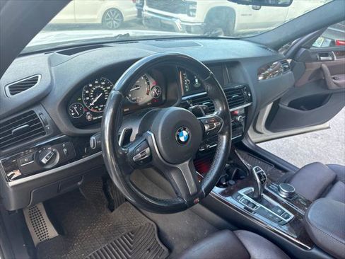 Used 2017 BMW X4 xDrive28i image 12