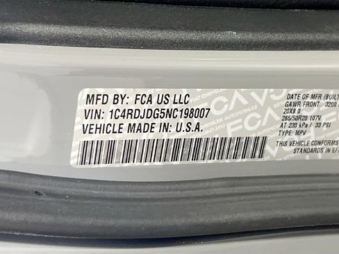 Used 2022 Dodge Durango GT image 32