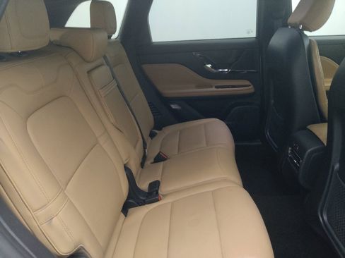 Used 2022 Lincoln Corsair Reserve FWD image 19