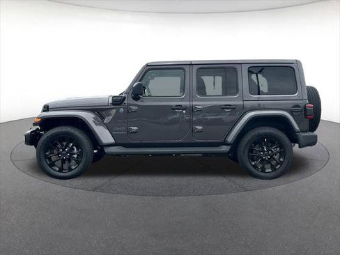 Certified 2025 Jeep Wrangler Unlimited Sahara image 2