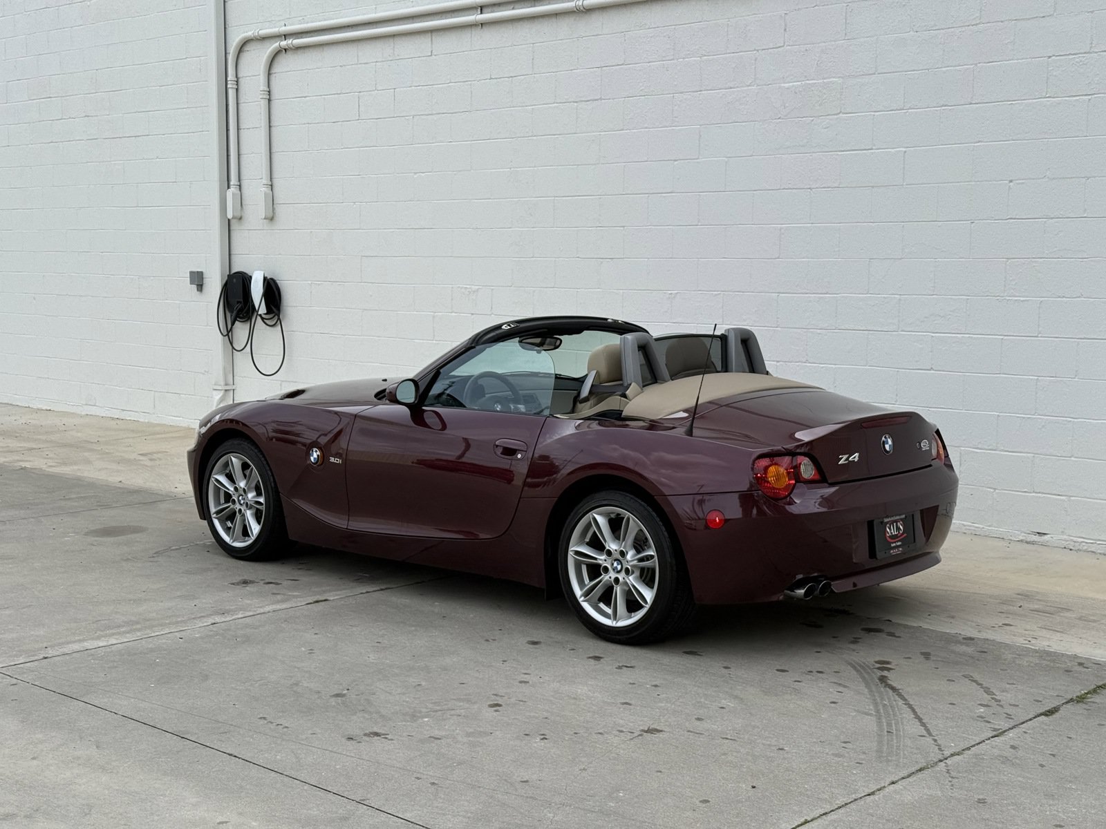 Used 2004 BMW Z4 3.0i RWD image 5