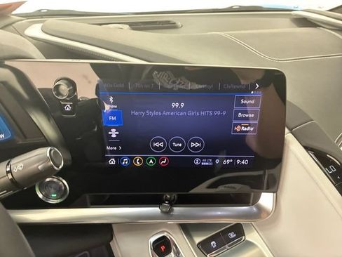 Used 2023 Chevrolet Corvette Stingray Preferred Cpe w/ Z51 Performance Package RWD image 23