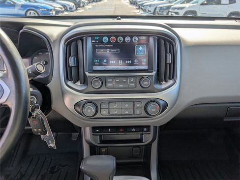 Used 2018 Chevrolet Colorado LT w/ LT Convenience Package image 14