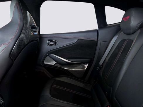 Used 2025 Aston Martin DBX 707 image 42