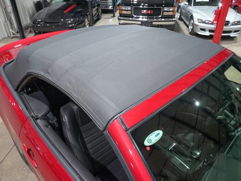 Used 2012 Ford Mustang Premium image 31