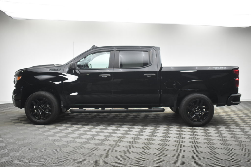 Used 2022 Chevrolet Silverado 1500 Custom Trail Boss AWD/4WD image 10
