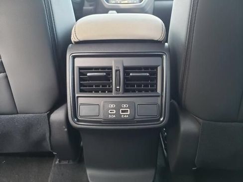 New 2026 Subaru Forester Touring AWD/4WD image 13