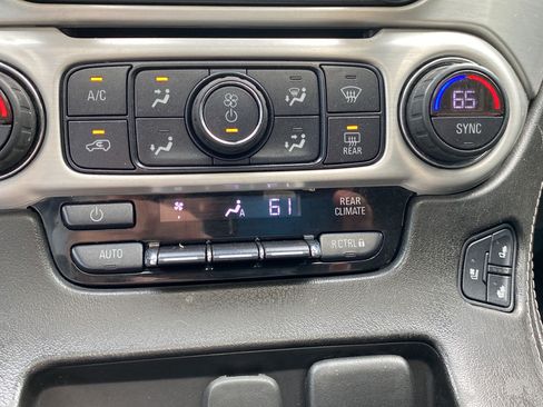 Used 2020 GMC Yukon SLT AWD/4WD image 18