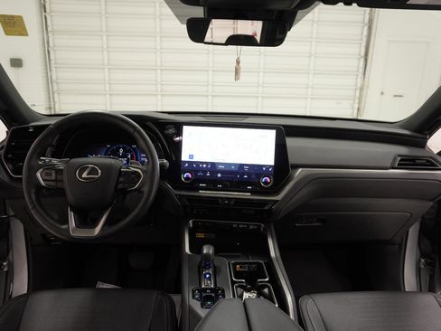 Used 2025 Lexus TX 350 AWD w/ Technology Package image 38